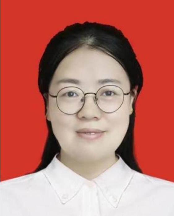 姜麗華(江西省九江市都昌縣薌溪鄉黨委委員、常務副鄉長) 姜麗華(江西省九江市都昌縣薌溪鄉黨委委員、常務副鄉長)