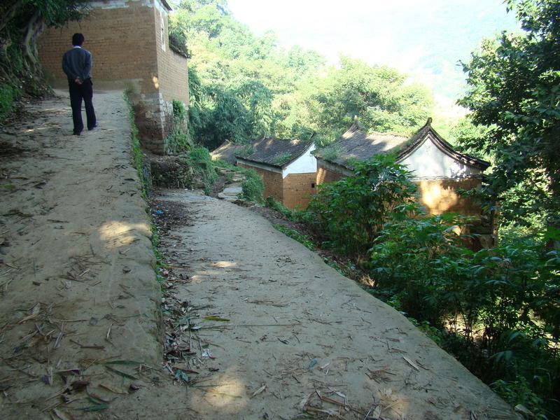 俄比村 俄比村