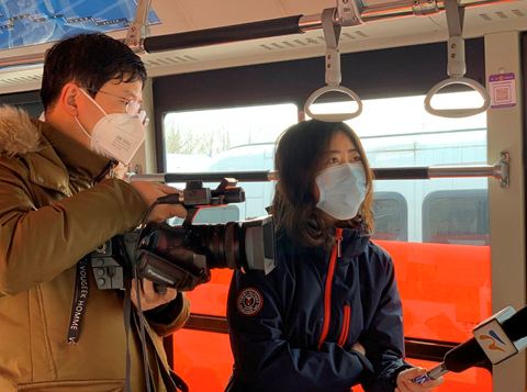 王靜(寧夏廣播電視台新聞中心記者) 王靜(寧夏廣播電視台新聞中心記者)