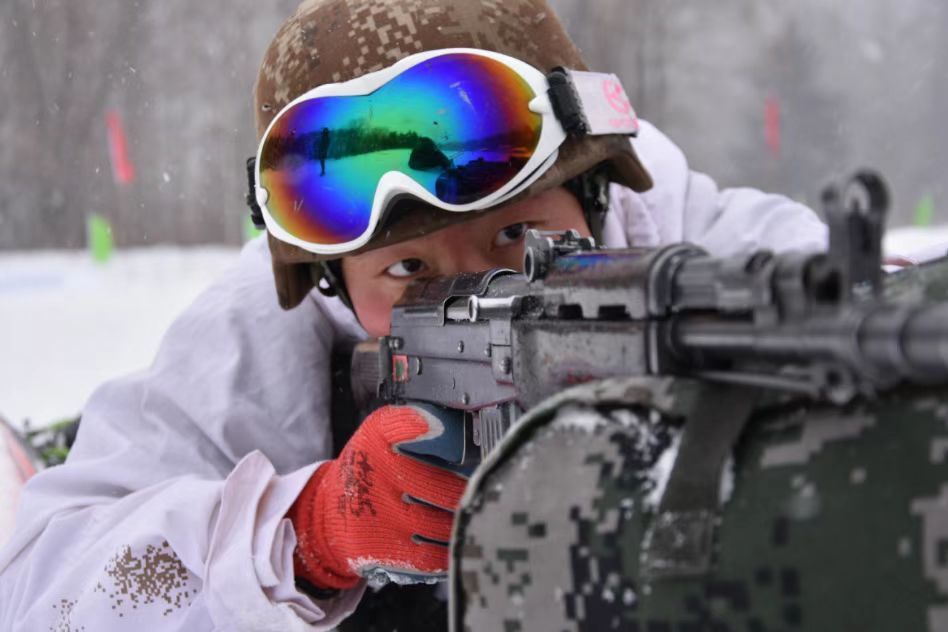 周義(中國人民解放軍陸軍北部戰區血狼特種部隊特戰三等功臣) 周義(中國人民解放軍陸軍北部戰區血狼特種部隊特戰三等功臣)
