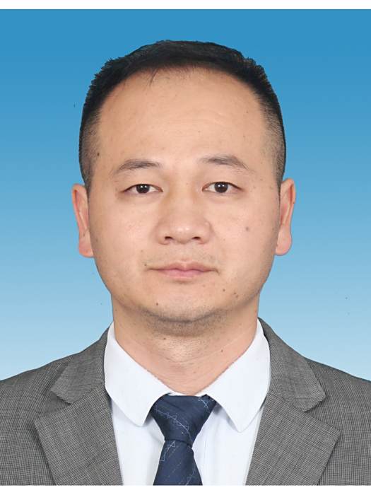 胡小兵(北海市工業和信息化局副局長、黨組成員) 胡小兵(北海市工業和信息化局副局長、黨組成員)