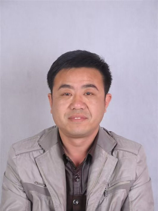 梁震(周口電視台編導) 梁震(周口電視台編導)