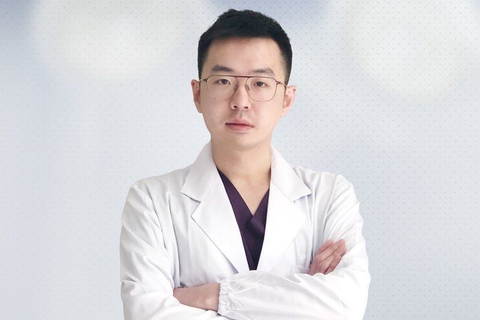 劉思達(上海安縵醫療美容門診部執業醫生) 劉思達(上海安縵醫療美容門診部執業醫生)