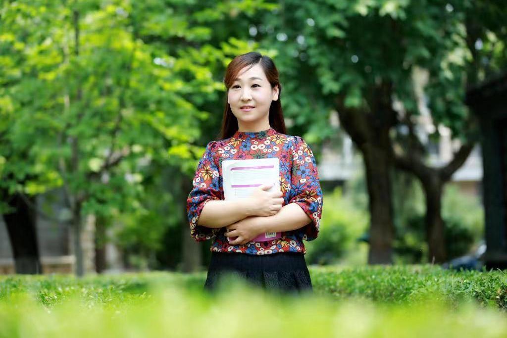萬敏(曲阜師範大學教師) 萬敏(曲阜師範大學教師)