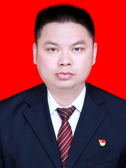 王旭(貴州省黔南布依族苗族自治州貴定縣委統戰部副部長，縣民族宗教事務局黨組書記、局長)