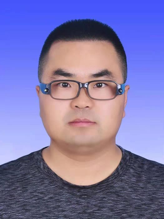 龍新林(中共隴南市武都區魚龍鎮人大主席) 龍新林(中共隴南市武都區魚龍鎮人大主席)