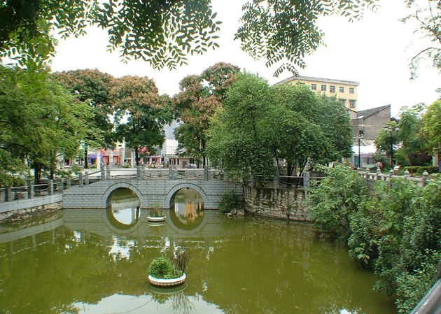 劍平池 劍平池