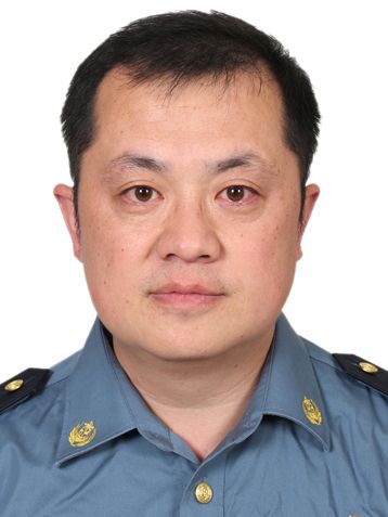 馮曉峰(山東省臨沂市高新區交通運輸分局局長)