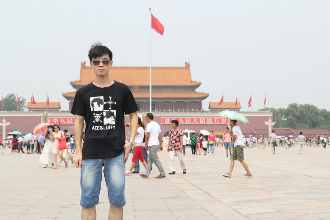 楊闖(中國詩人協會會員) 楊闖(中國詩人協會會員)