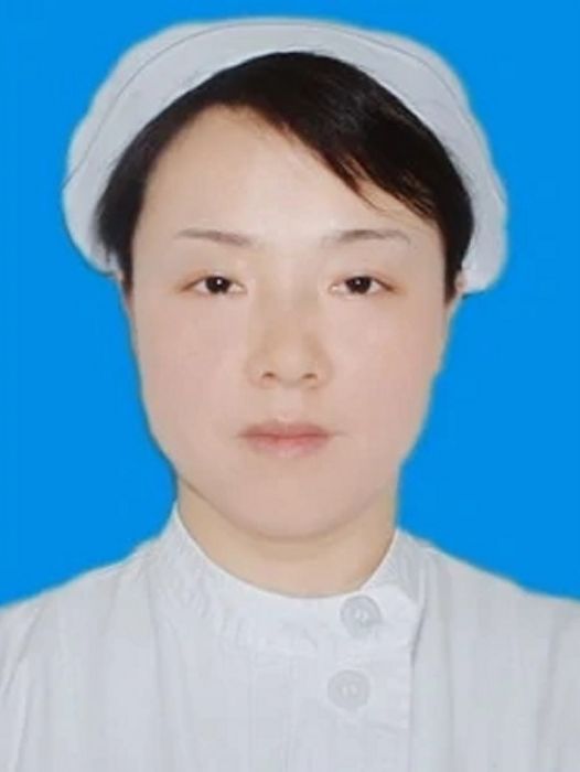 朱小青(孝感市中心醫院急診科護士長) 朱小青(孝感市中心醫院急診科護士長)