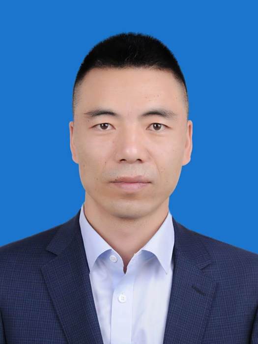 曾榮平(甘肅省隴南市武都區地震局黨組成員、副局長) 曾榮平(甘肅省隴南市武都區地震局黨組成員、副局長)