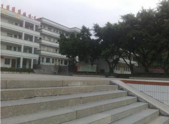 海豐梅峰中學