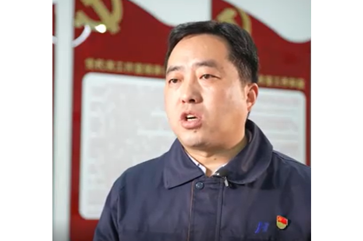 吳堅(浙江衢州巨塑化工有限公司PVDC車間員工) 吳堅(浙江衢州巨塑化工有限公司PVDC車間員工)