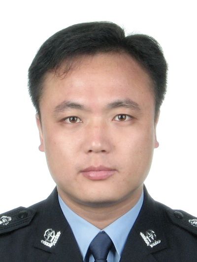吳利華(浙江省湖州市長興縣公安局黨委委員、副局長) 吳利華(浙江省湖州市長興縣公安局黨委委員、副局長)