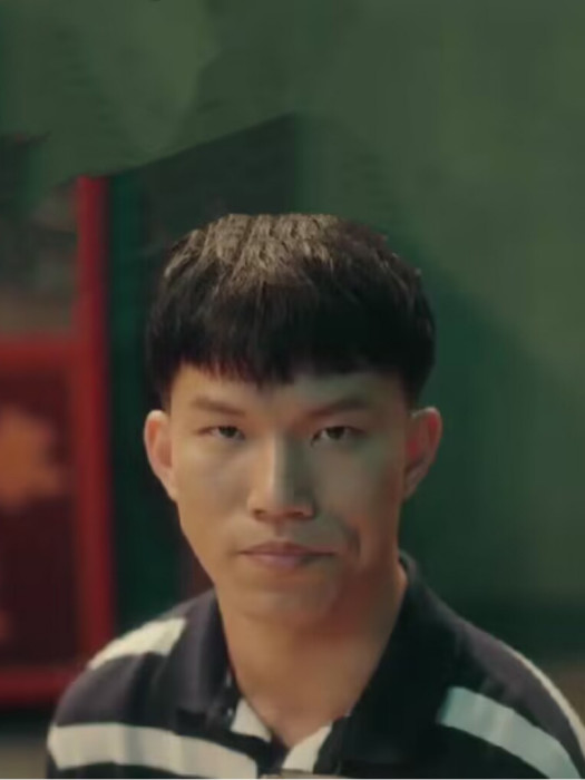 陳佳俊(青春喜劇《明天的少年》中的角色) 陳佳俊(青春喜劇《明天的少年》中的角色)