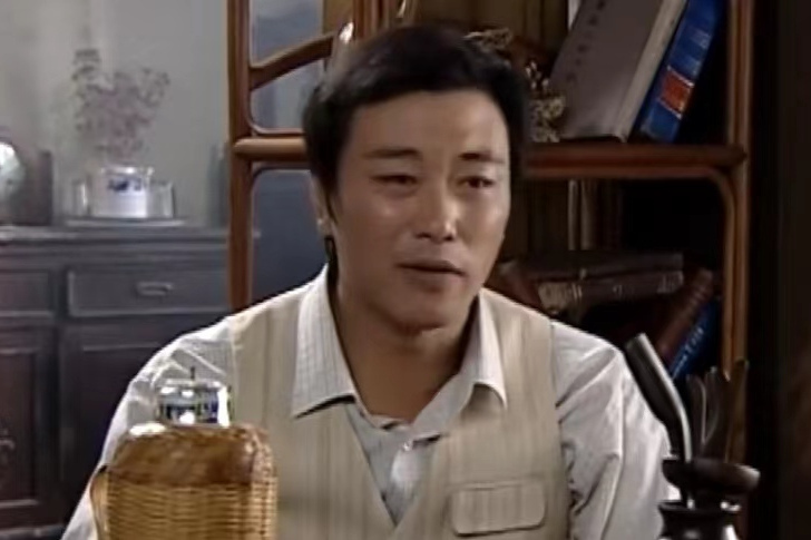 林嵐(年代劇《舞台姐妹》中的角色) 林嵐(年代劇《舞台姐妹》中的角色)