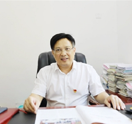 劉慎(湖南省邵陽市新邵縣政協黨組成員、副主席) 劉慎(湖南省邵陽市新邵縣政協黨組成員、副主席)