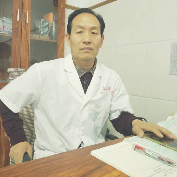賈士民(中國國學文化研究會直屬分會會長) 賈士民(中國國學文化研究會直屬分會會長)