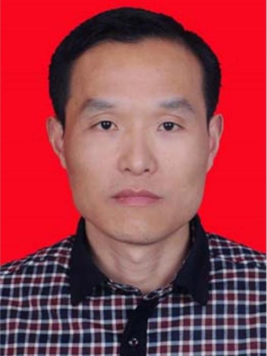 黃彪(安徽省阜陽市潁東區應急管理局黨組成員) 黃彪(安徽省阜陽市潁東區應急管理局黨組成員)