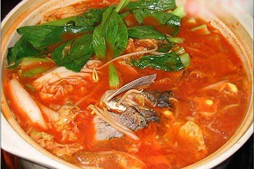 玉桿酸湯魚