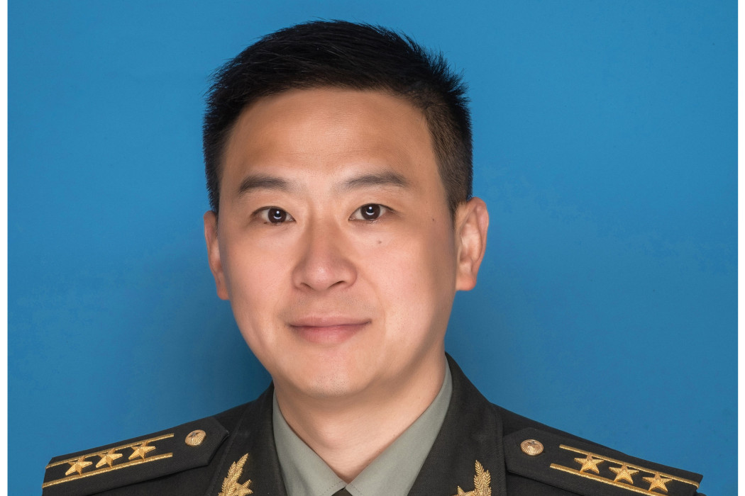 葉洪海(貴州省六盤水市鐘山區委常委、區人民武裝部政委) 葉洪海(貴州省六盤水市鐘山區委常委、區人民武裝部政委)