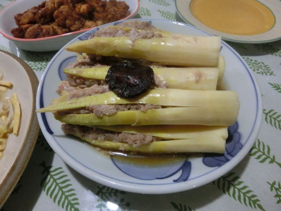 春筍塞肉 春筍塞肉