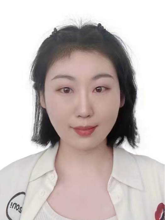 章颯 章颯