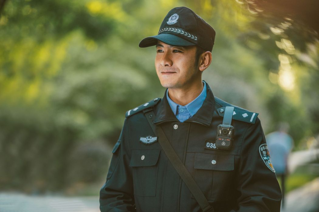 齊鋒(電視劇《民警老林的幸福生活》中的角色) 齊鋒(電視劇《民警老林的幸福生活》中的角色)