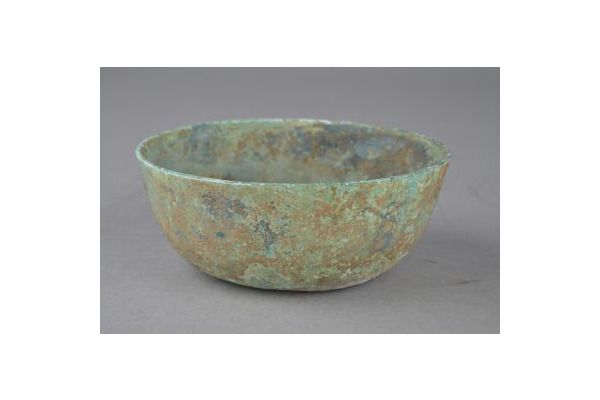 六朝銅碗 六朝銅碗