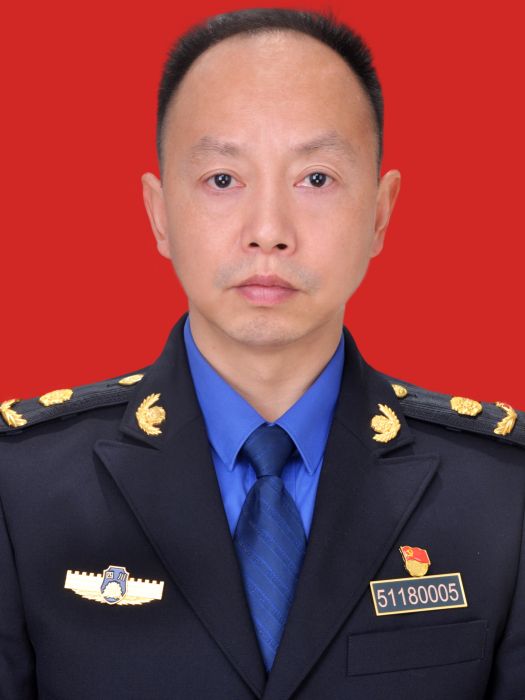 曾克城 曾克城