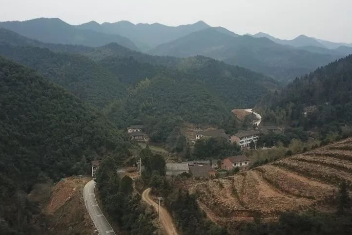 溈山村 溈山村