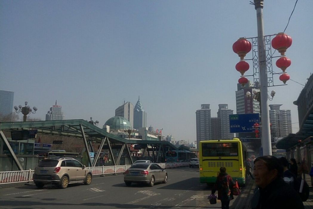 青峰路(連雲港市青峰路) 青峰路(連雲港市青峰路)