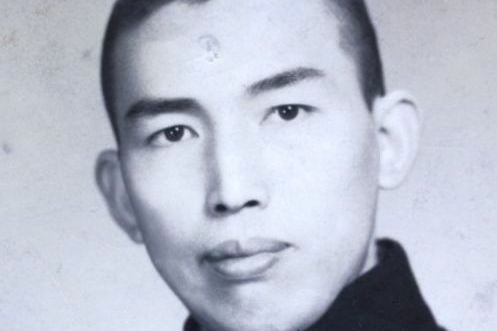 冷榮泉(通用藥廠創始人) 冷榮泉(通用藥廠創始人)