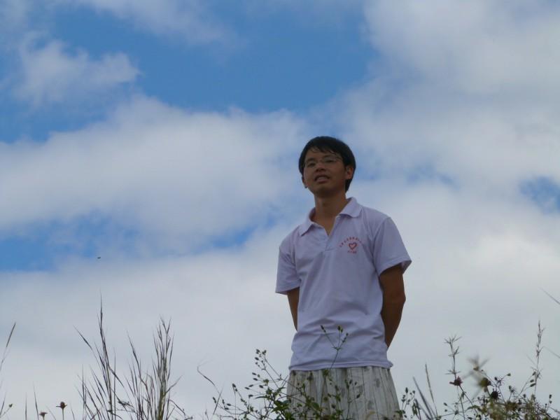 李仲武 李仲武