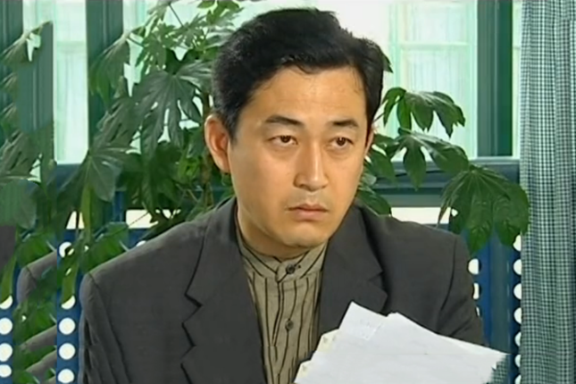 鐘離劍(刑偵劇《英雄淚》中的角色) 鐘離劍(刑偵劇《英雄淚》中的角色)