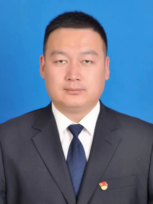 周冠男(內蒙古自治區錫林郭勒盟蘇尼特右旗政府副旗長)