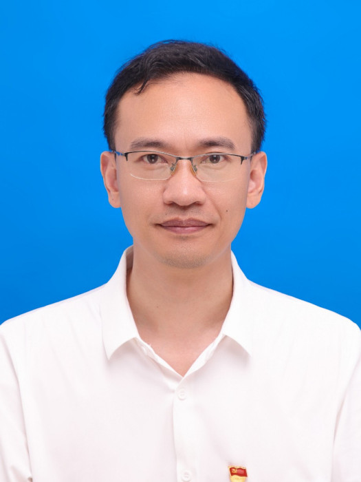 王文兵(四川省瀘州市民政局黨組成員、副局長) 王文兵(四川省瀘州市民政局黨組成員、副局長)