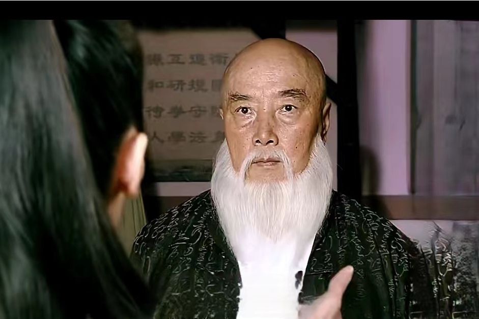童展鵬(年代劇《葉問》中的虛構角色) 童展鵬(年代劇《葉問》中的虛構角色)