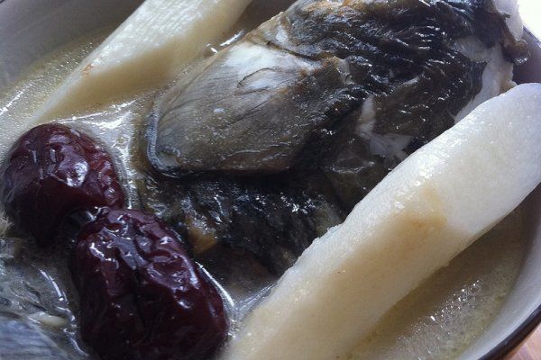 草魚頭尾湯 草魚頭尾湯