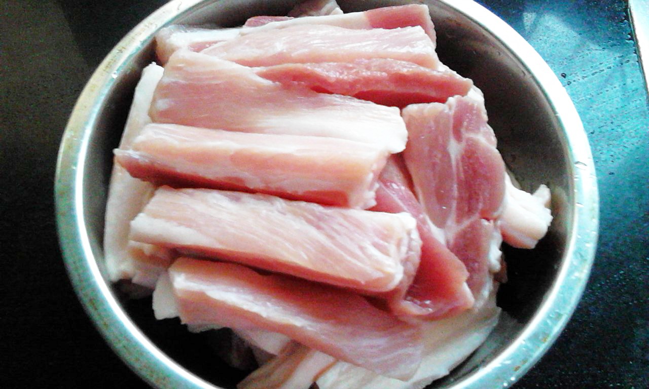 傳統蛋黃五香鹹肉粽子