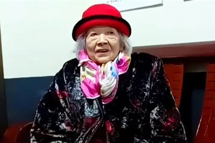歐陽芬(百萬存款捐贈者) 歐陽芬(百萬存款捐贈者)