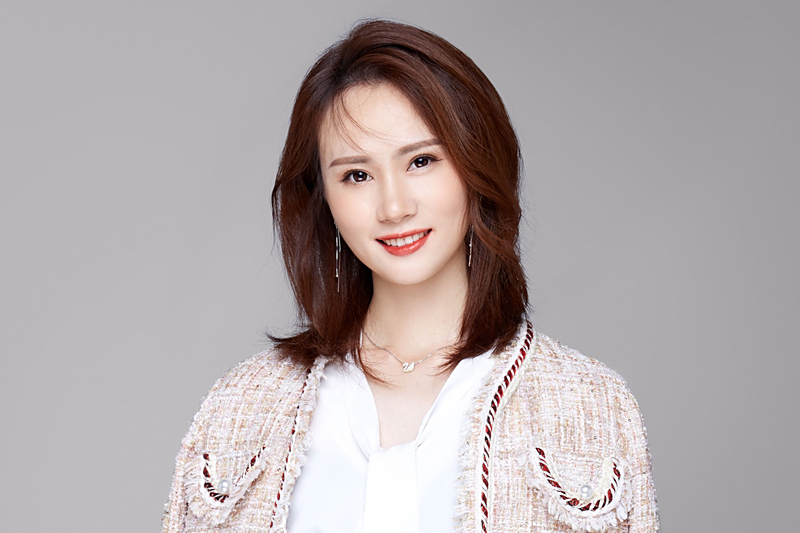 張莎莎(湖南信息學院藝術學院播音與主持藝術系主任) 張莎莎(湖南信息學院藝術學院播音與主持藝術系主任)