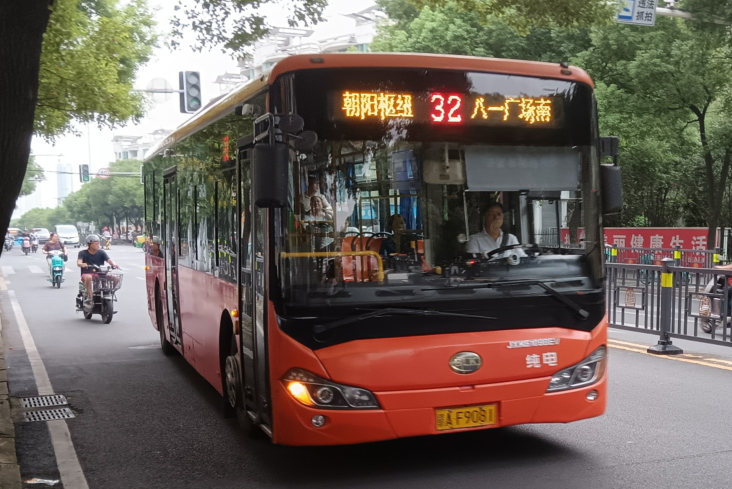 南昌公交32路 南昌公交32路