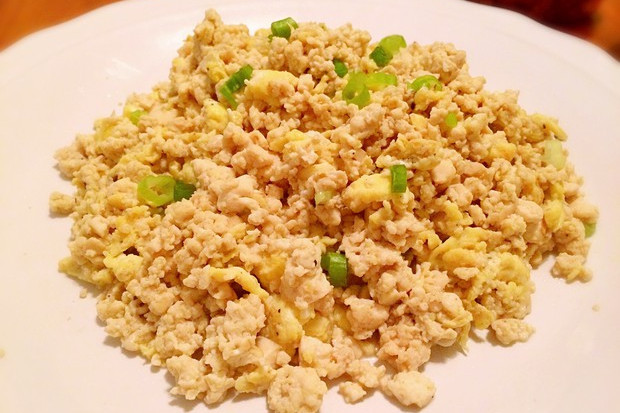 炒豆腐松 炒豆腐松