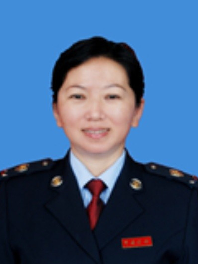 吳海玲(國家稅務總局五指山市稅務局黨委書記、局長) 吳海玲(國家稅務總局五指山市稅務局黨委書記、局長)