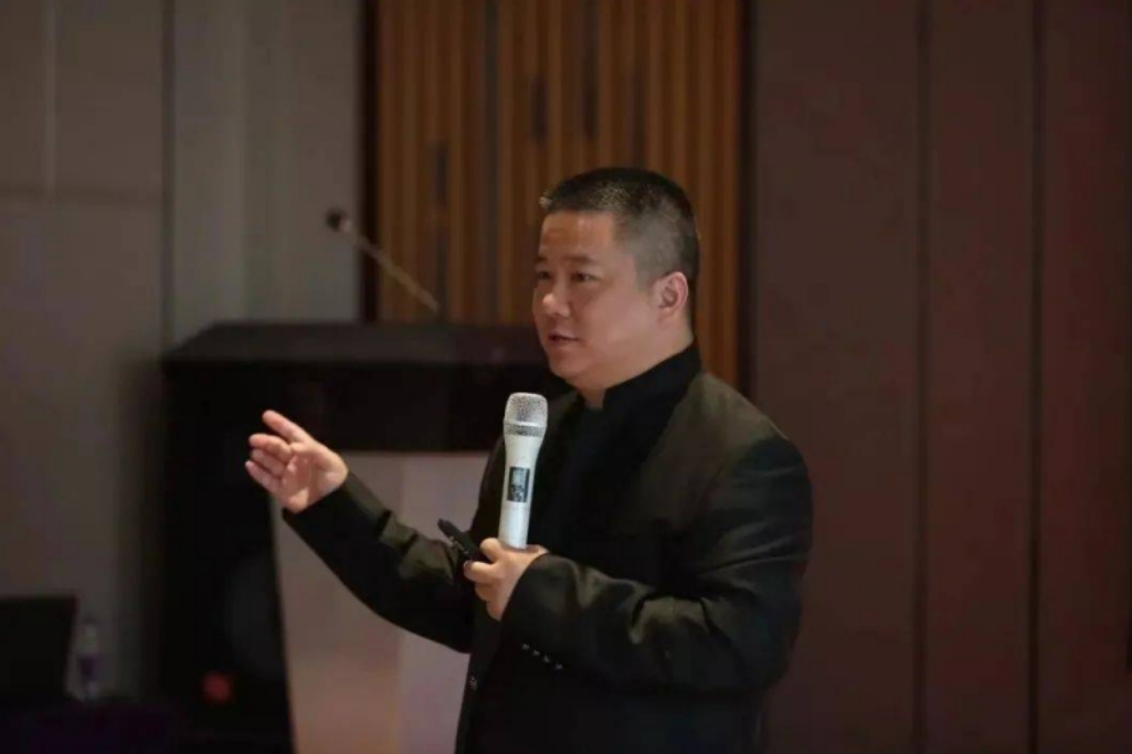 吳堅(浙商大學校長) 吳堅(浙商大學校長)