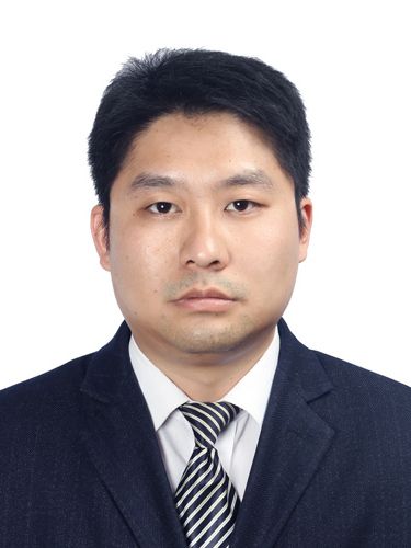 代佳吟 代佳吟