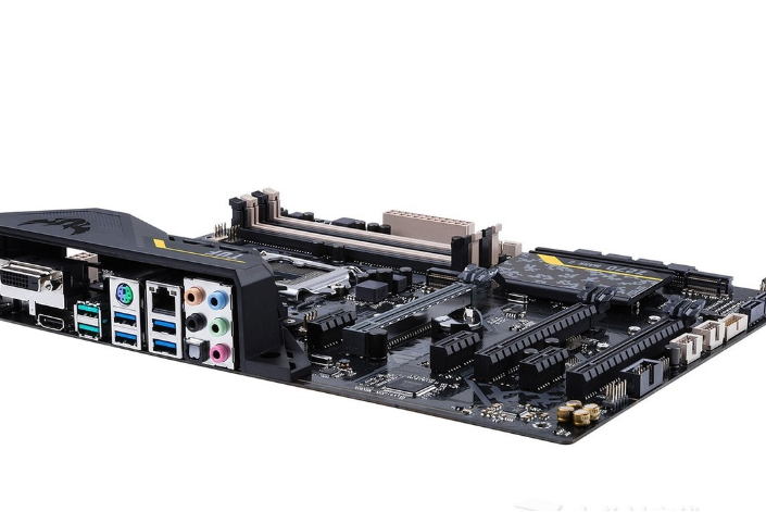 華碩TUF Z270 MARK 2 華碩TUF Z270 MARK 2