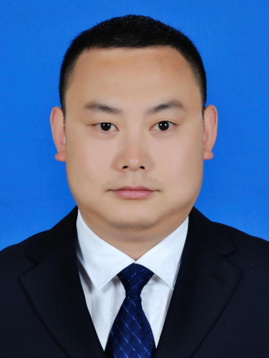 許偉(西安市灞橋區人力資源和社會保障局黨委委員、副局長) 許偉(西安市灞橋區人力資源和社會保障局黨委委員、副局長)