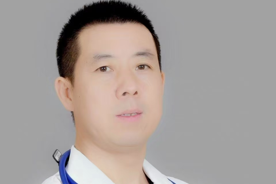 李一鳴(西安市長安區醫院消化內科副主任醫師)